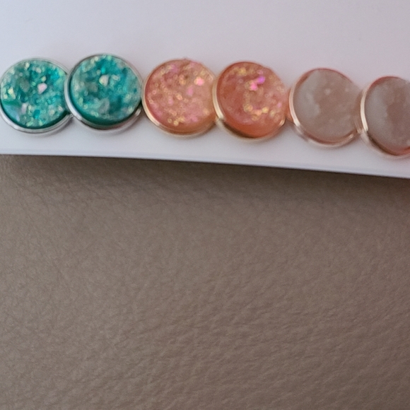 2 for $15 , CRYSTAL STUD EARRING 3-PACK - Picture 6 of 8